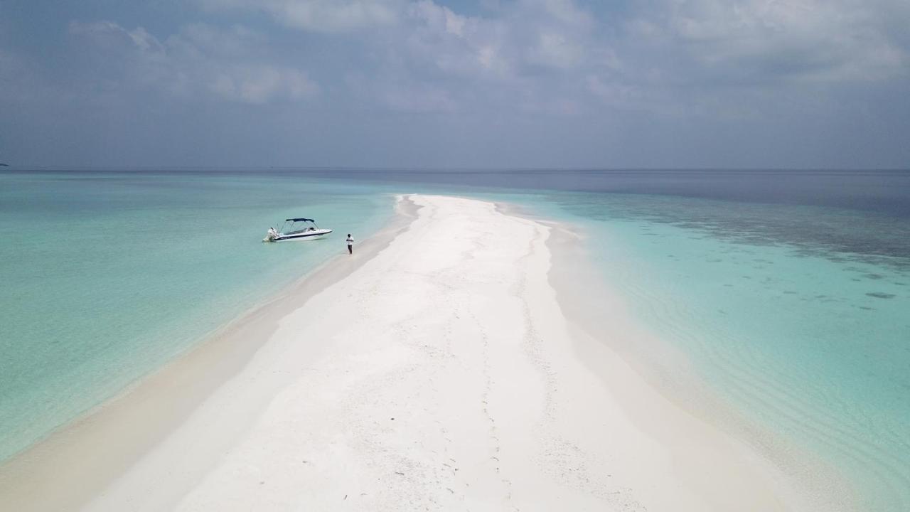 New Moon Village Ukulhas Island Bagian luar foto