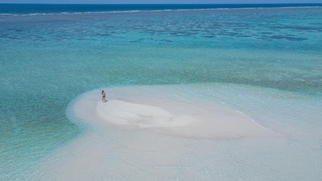 New Moon Village Ukulhas Island Bagian luar foto