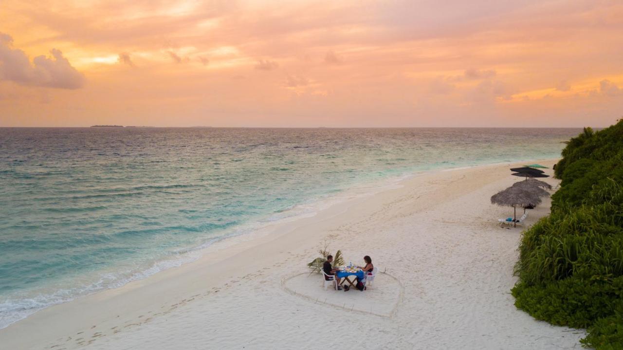 New Moon Village Ukulhas Island Bagian luar foto
